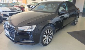 AUDI A4 BERLINA pieno