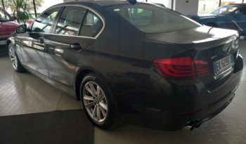 BMW 525D pieno