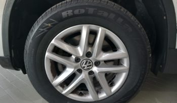 VOLKSWAGEN TIGUAN pieno