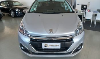 PEUGEOT 208 pieno