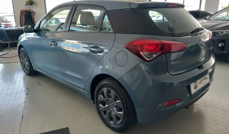 HYUNDAI I20 pieno